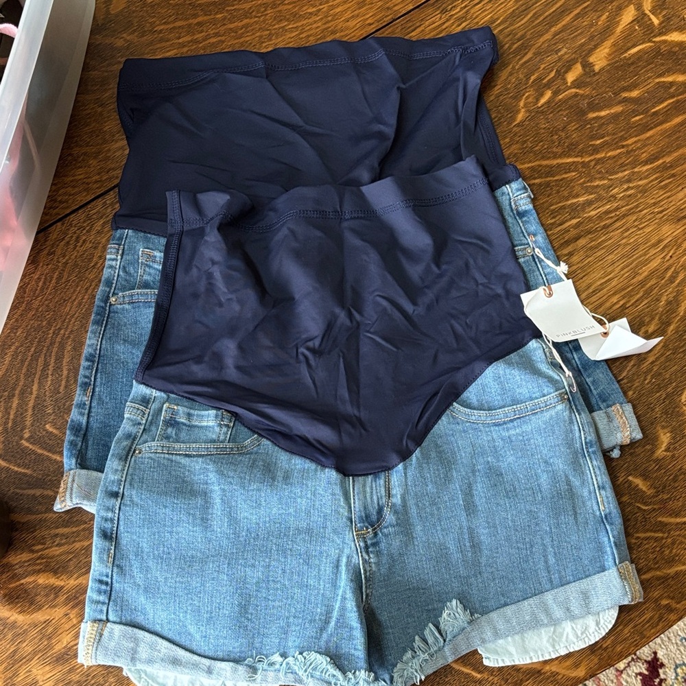 NWT PinkBlush Full Panel Maternity Cutoff Denim Shorts
